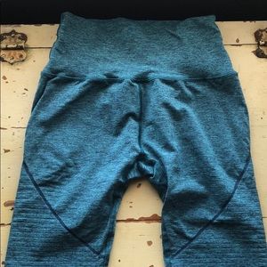 Alphalete R6 revival leggings- green/blue